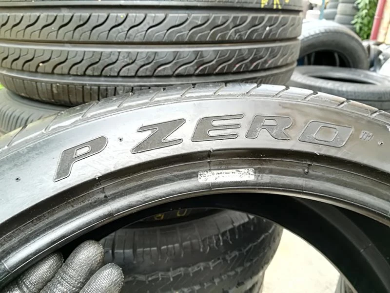 Гуми Летни 275/35R20, снимка 4 - Гуми и джанти - 21768895