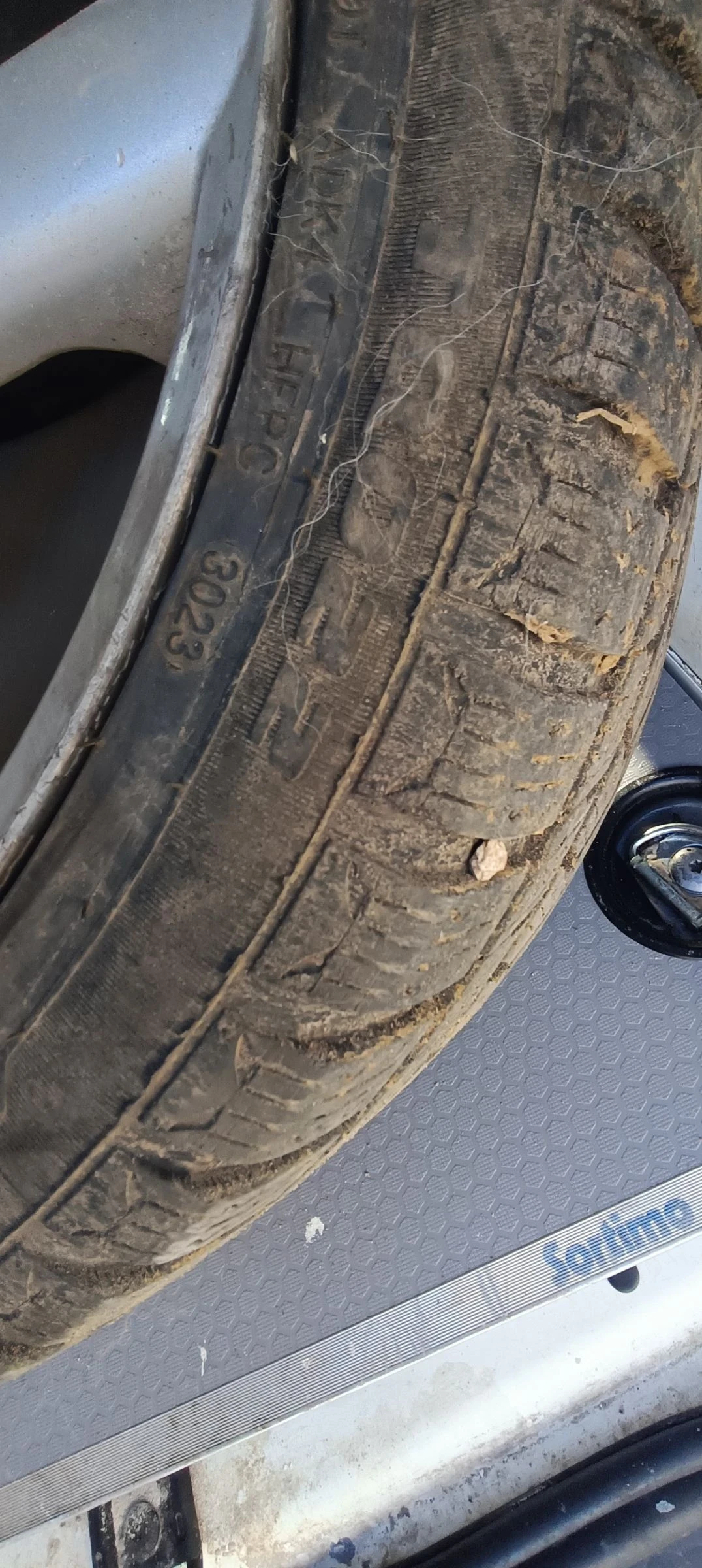 ���� � ������ 235/40R18 �� Audi A6 | Mobile.bg � ����������� 6