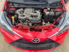Toyota Yaris 1.0i, снимка 11 - Автомобили и джипове - 41244577