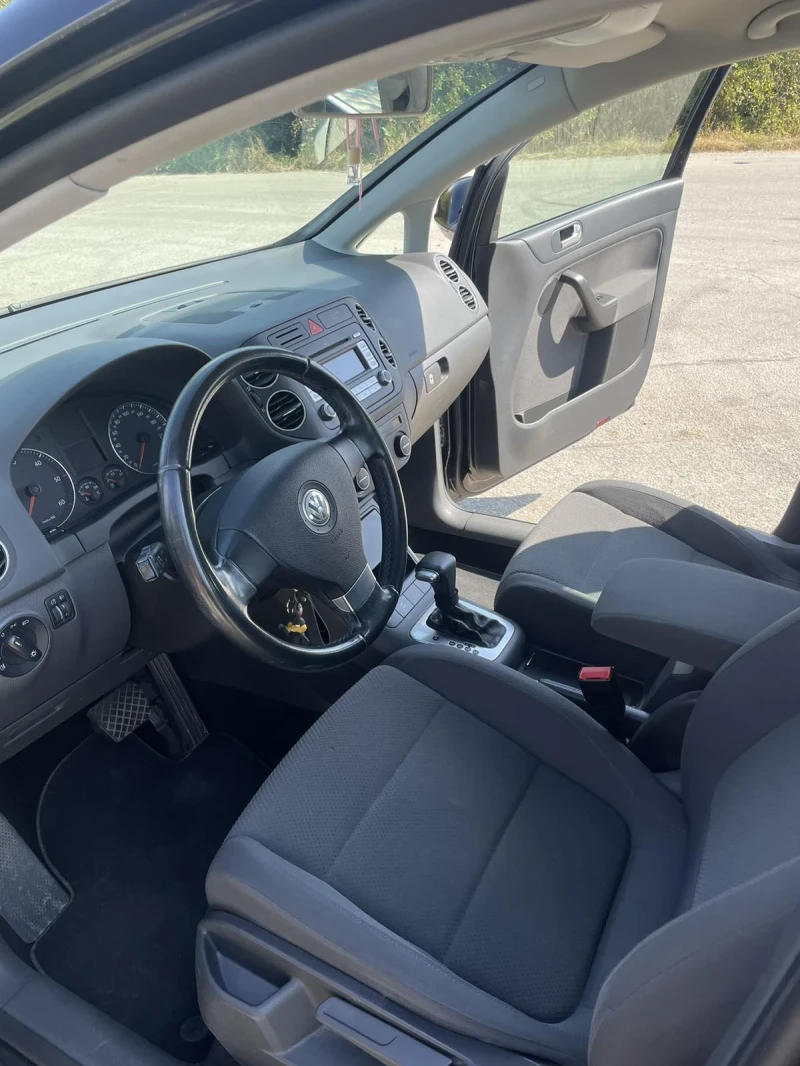 VW Golf Plus, снимка 6 - Автомобили и джипове - 48556015