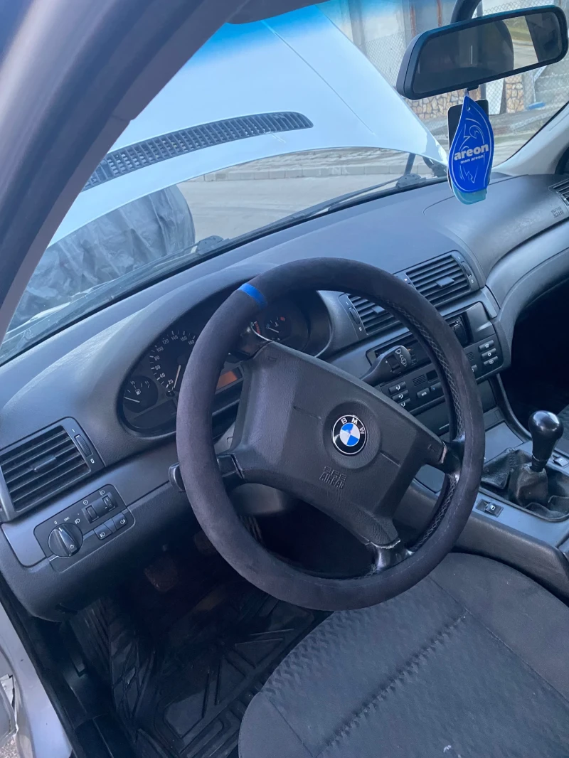 BMW 318, снимка 7 - Автомобили и джипове - 48684081