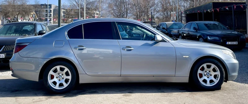 BMW 530 D 218HP КОЖА АВТОМАТ КСЕНОН, снимка 4 - Автомобили и джипове - 48980068