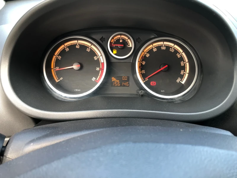 Opel Corsa 1.2Бензин/Газ Навигация, снимка 6 - Автомобили и джипове - 52646056