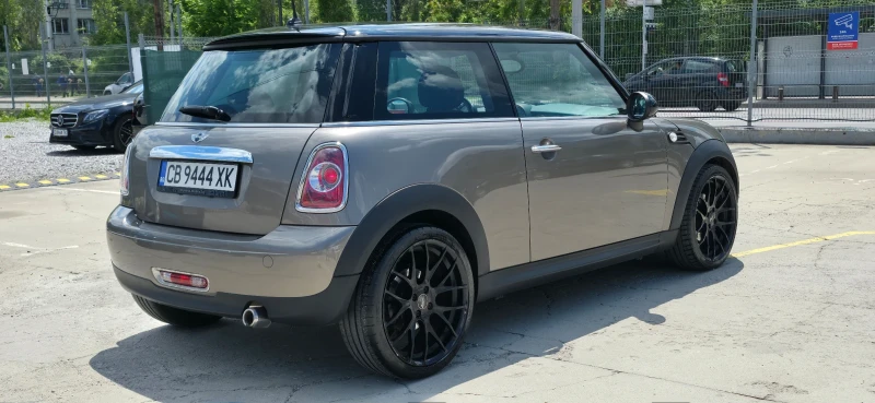 Mini Cooper 1.6 D 112k.c UNIKAT EURO 5B , снимка 5 - Автомобили и джипове - 50445799