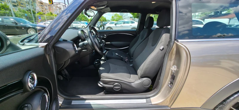 Mini Cooper 1.6 D 112k.c UNIKAT EURO 5B , снимка 8 - Автомобили и джипове - 50445799