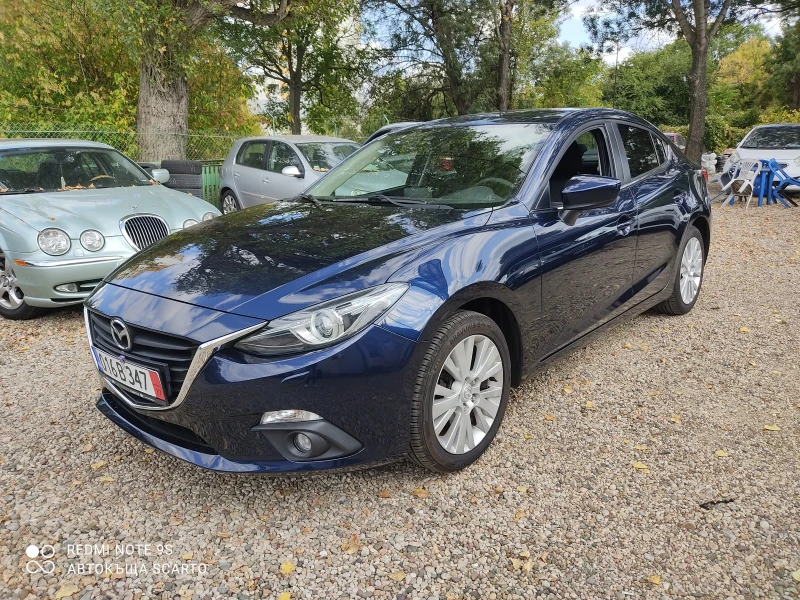 Mazda 3 1.5 бензин, седан, 14г., навигация, 180хил.км, снимка 3 - Автомобили и джипове - 51703086