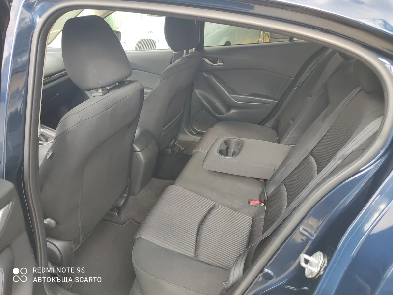 Mazda 3 1.5 бензин, седан, 14г., навигация, 180хил.км, снимка 12 - Автомобили и джипове - 51703086