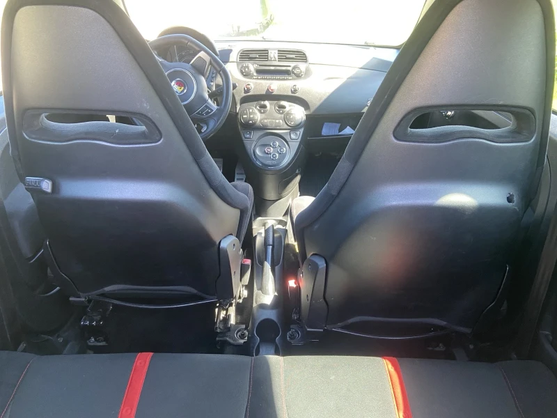 Abarth 595 1.4 TURBO, снимка 12 - Автомобили и джипове - 52352699