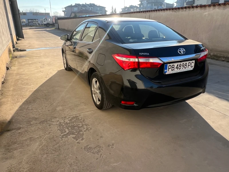 Toyota Corolla 1.6 i , снимка 4 - Автомобили и джипове - 52794716