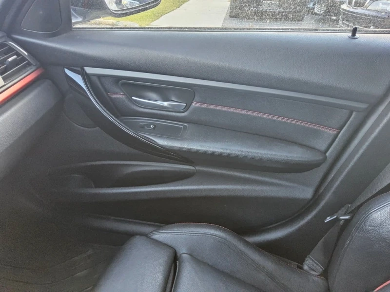 BMW 328 * Sportline * CARFAX * ЦЕНА ДО БГ, снимка 14 - Автомобили и джипове - 53245990