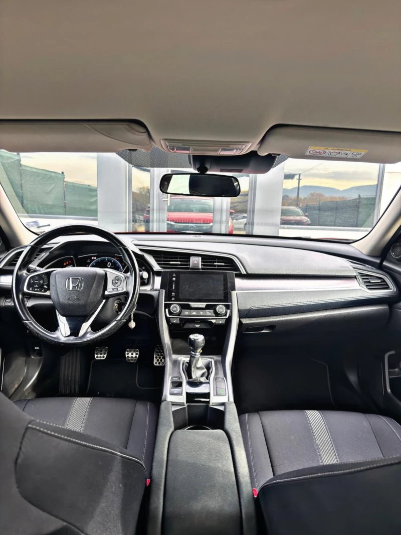 Honda Civic 1.5TURBO, снимка 7 - Автомобили и джипове - 53389823