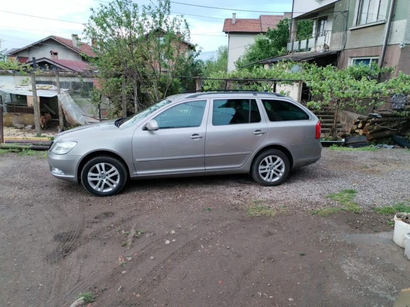 Skoda Octavia 1.6 4?4, снимка 2 - Автомобили и джипове - 53536097
