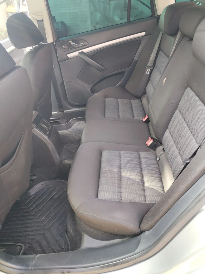 Skoda Octavia 1.6 4?4, снимка 11 - Автомобили и джипове - 53536097