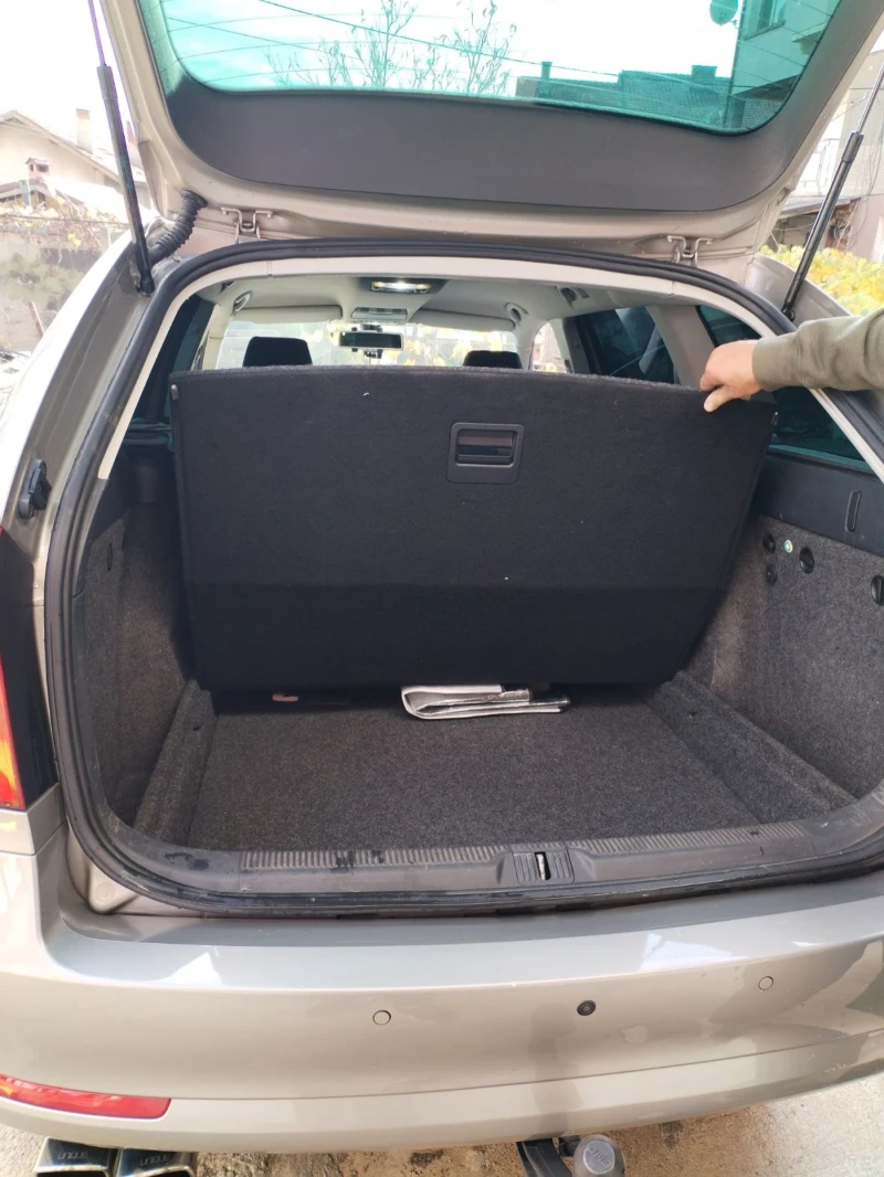 Skoda Octavia 1.6 4?4, снимка 7 - Автомобили и джипове - 53536097