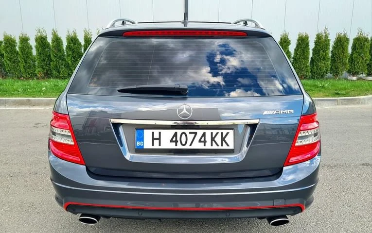 Mercedes-Benz C 320 AMG, снимка 7 - Автомобили и джипове - 47681685