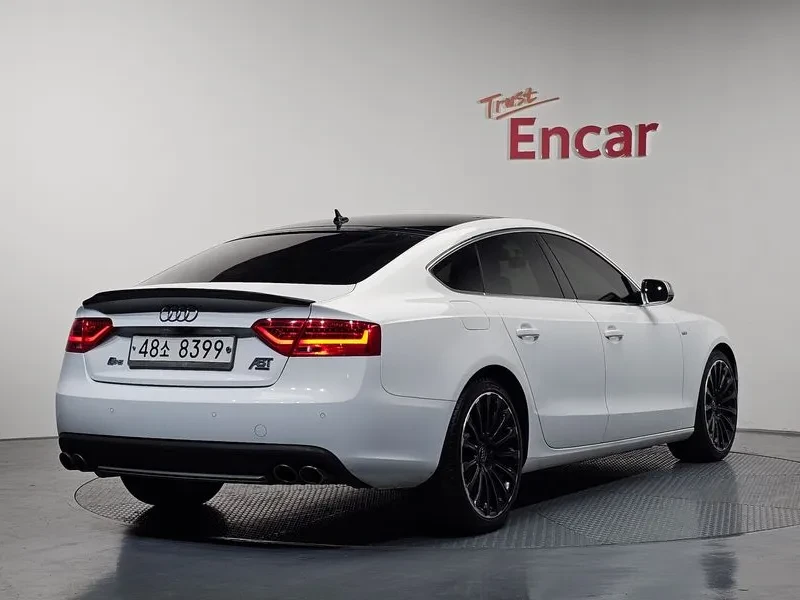 Audi A5 2.0 TDI Quattro, снимка 2 - Автомобили и джипове - 54552628
