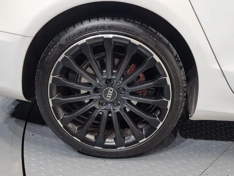 Audi A5 2.0 TDI Quattro, снимка 5 - Автомобили и джипове - 54552628