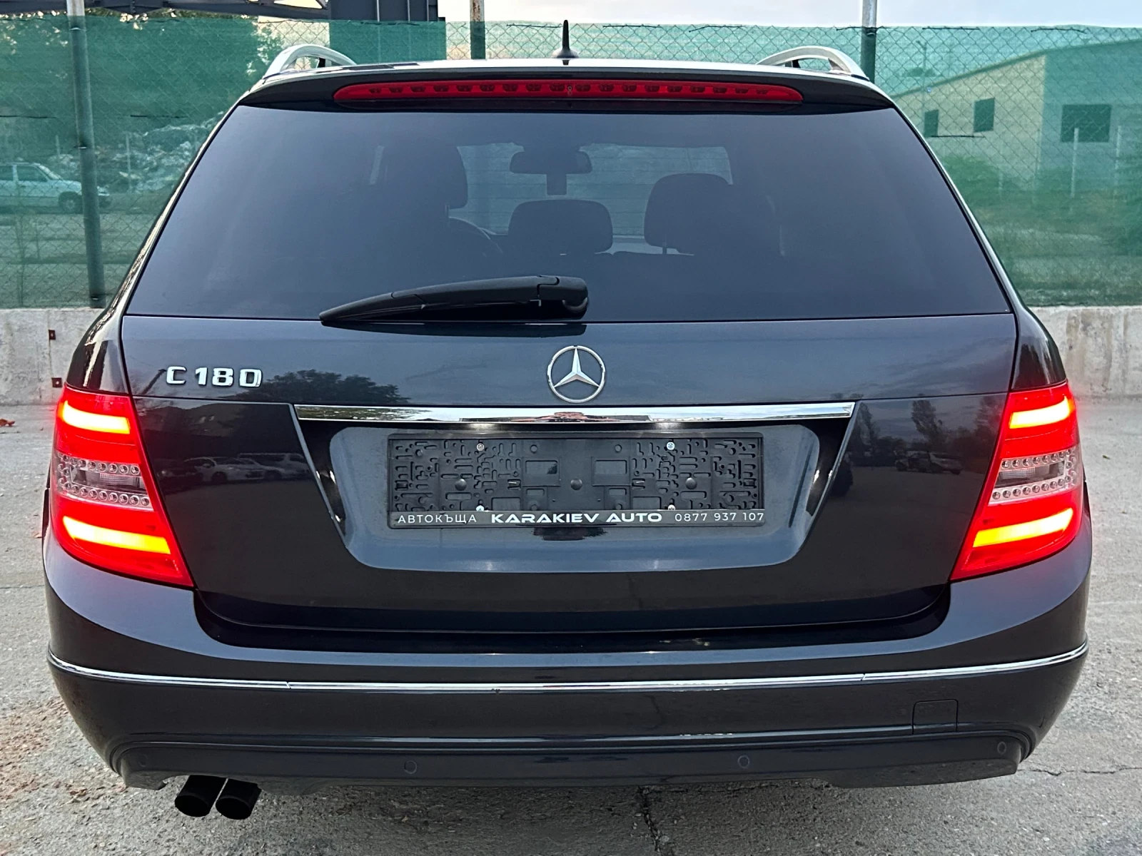 Mercedes-Benz C 180 BlueEFFICIENCY - изображение 3