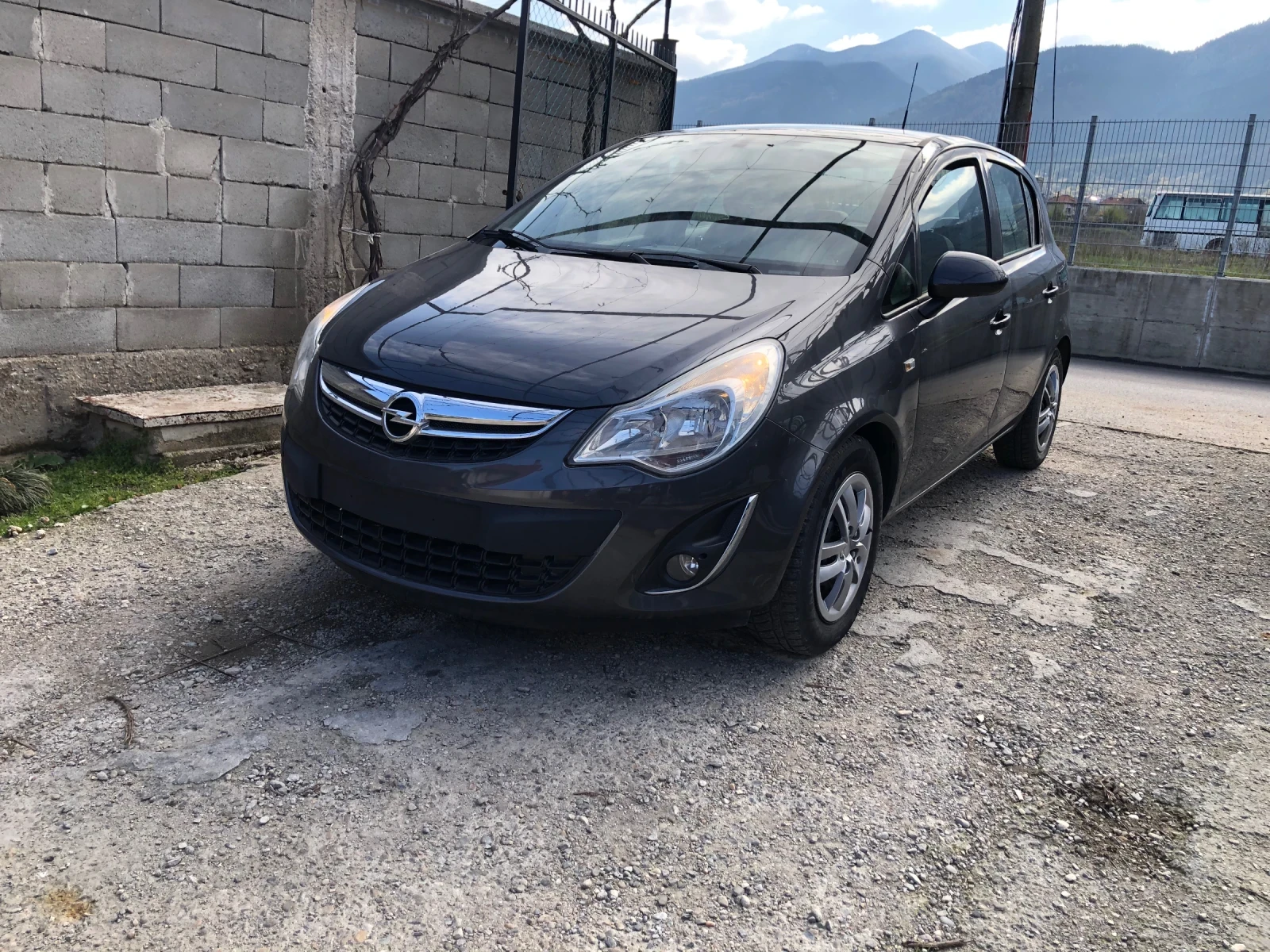 Opel Corsa 1.2/  | Mobile.bg   1
