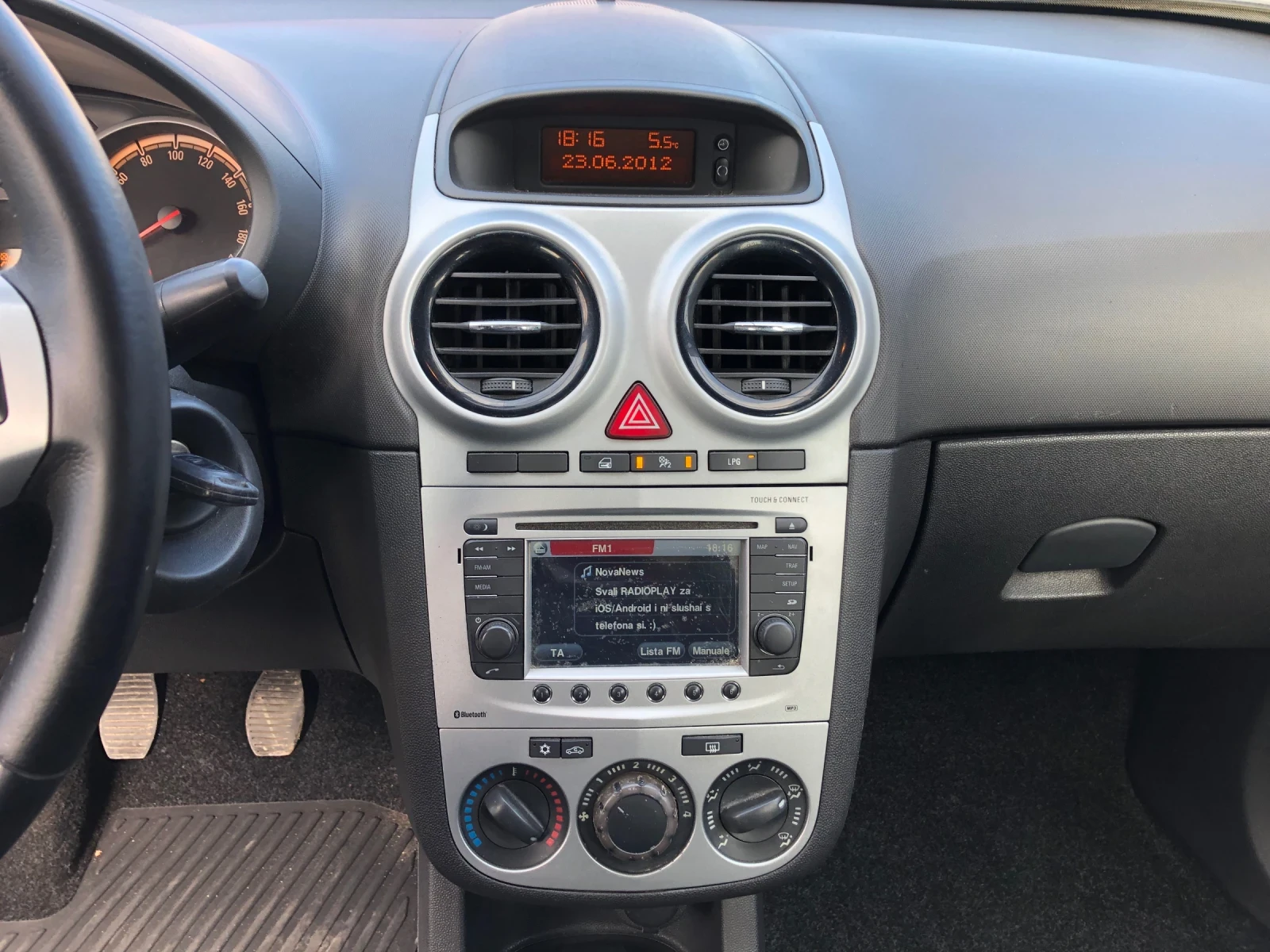 Opel Corsa 1.2Бензин/Газ Навигация - изображение 5