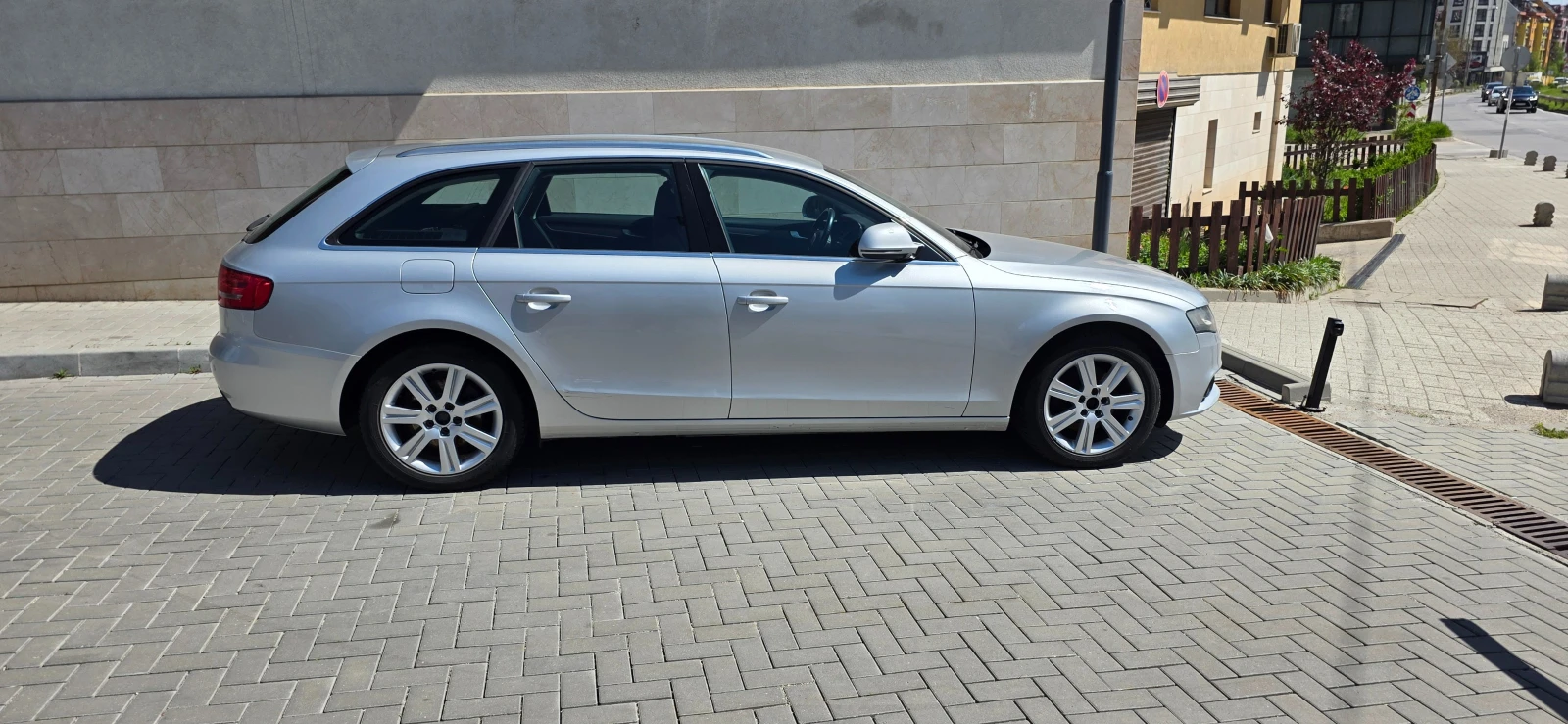 Audi A4 B8 - изображение 7