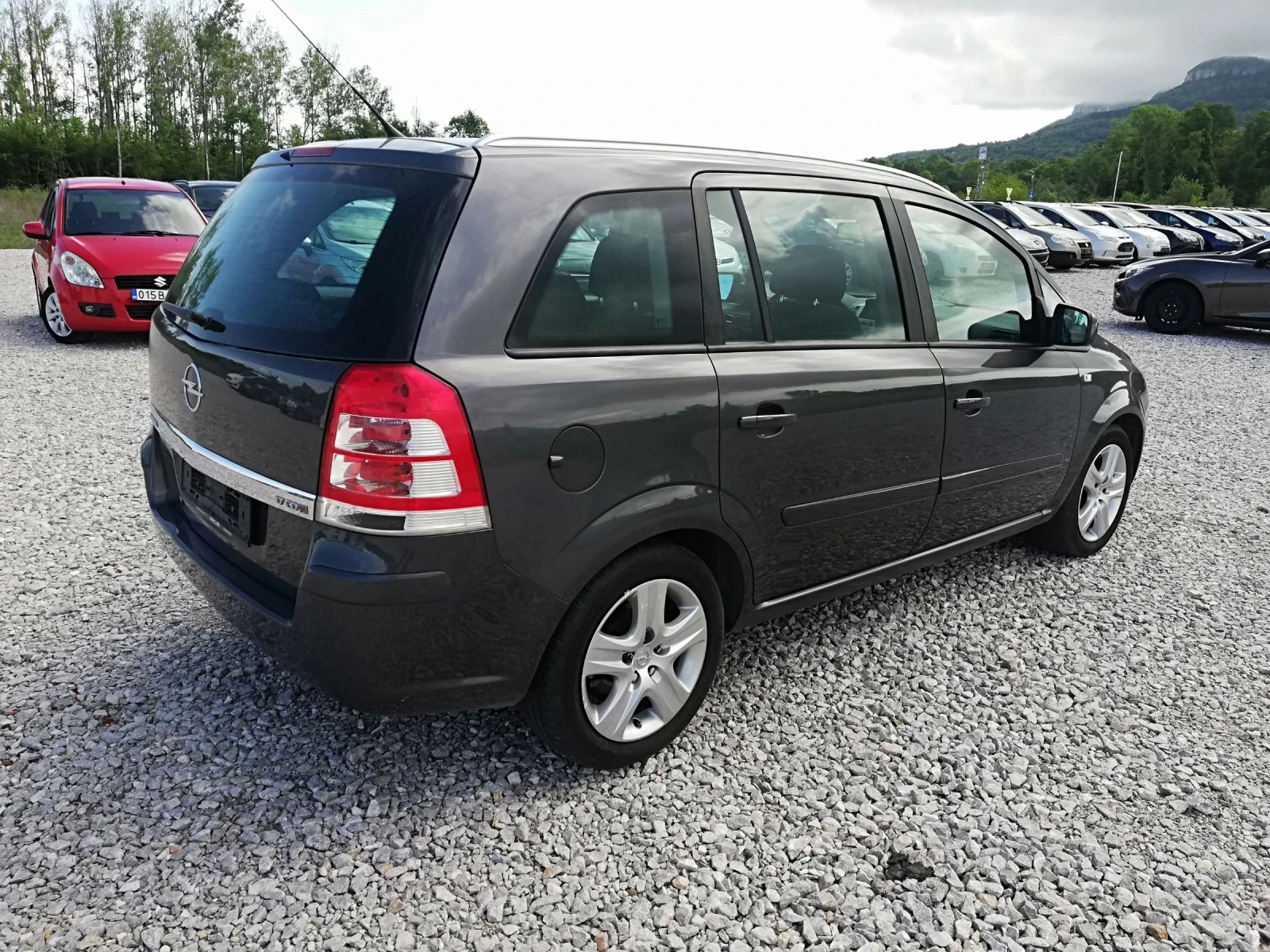 Opel Zafira 1.7cdti kli 125ks - изображение 10