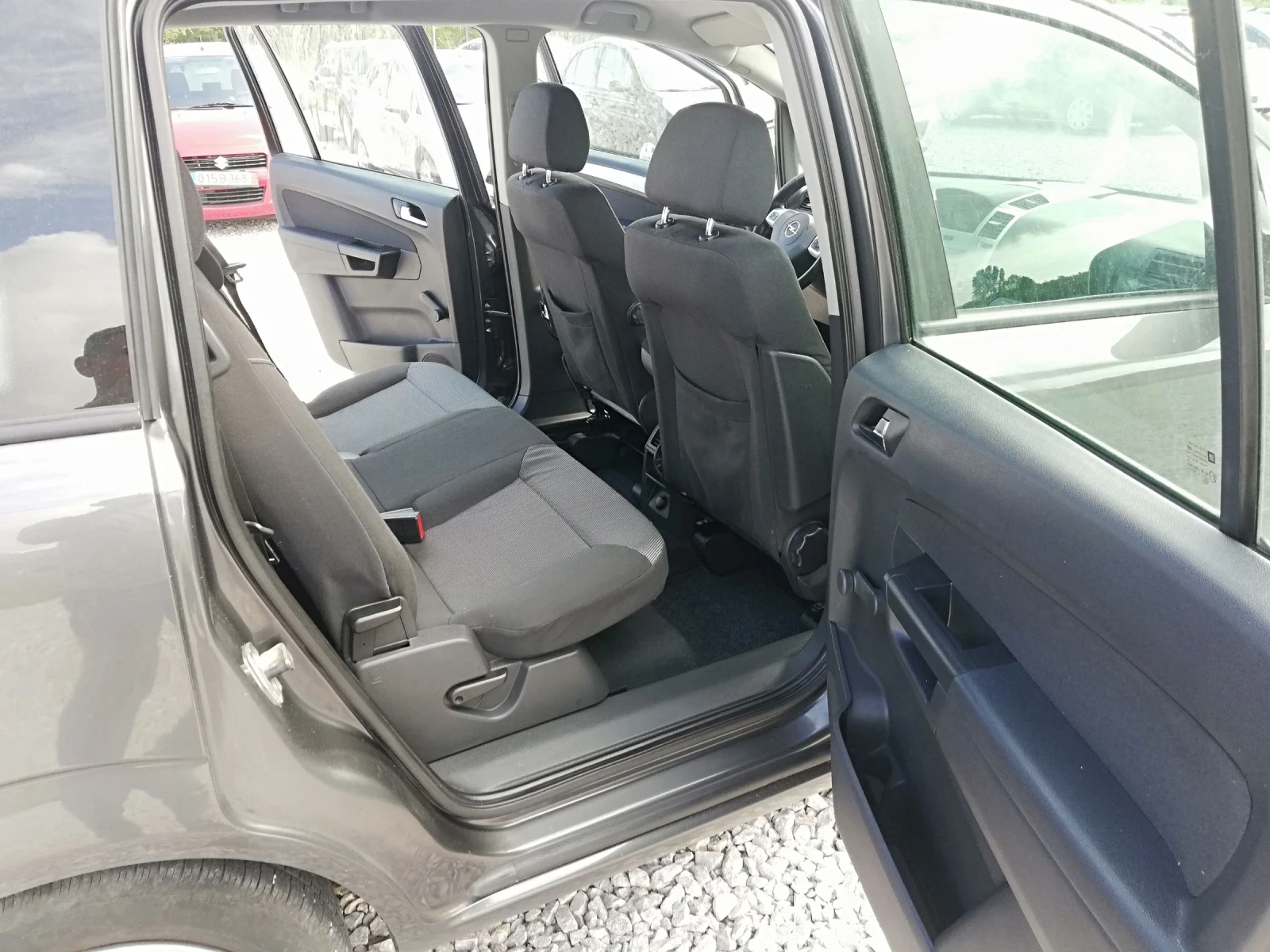 Opel Zafira 1.7cdti kli 125ks - изображение 2