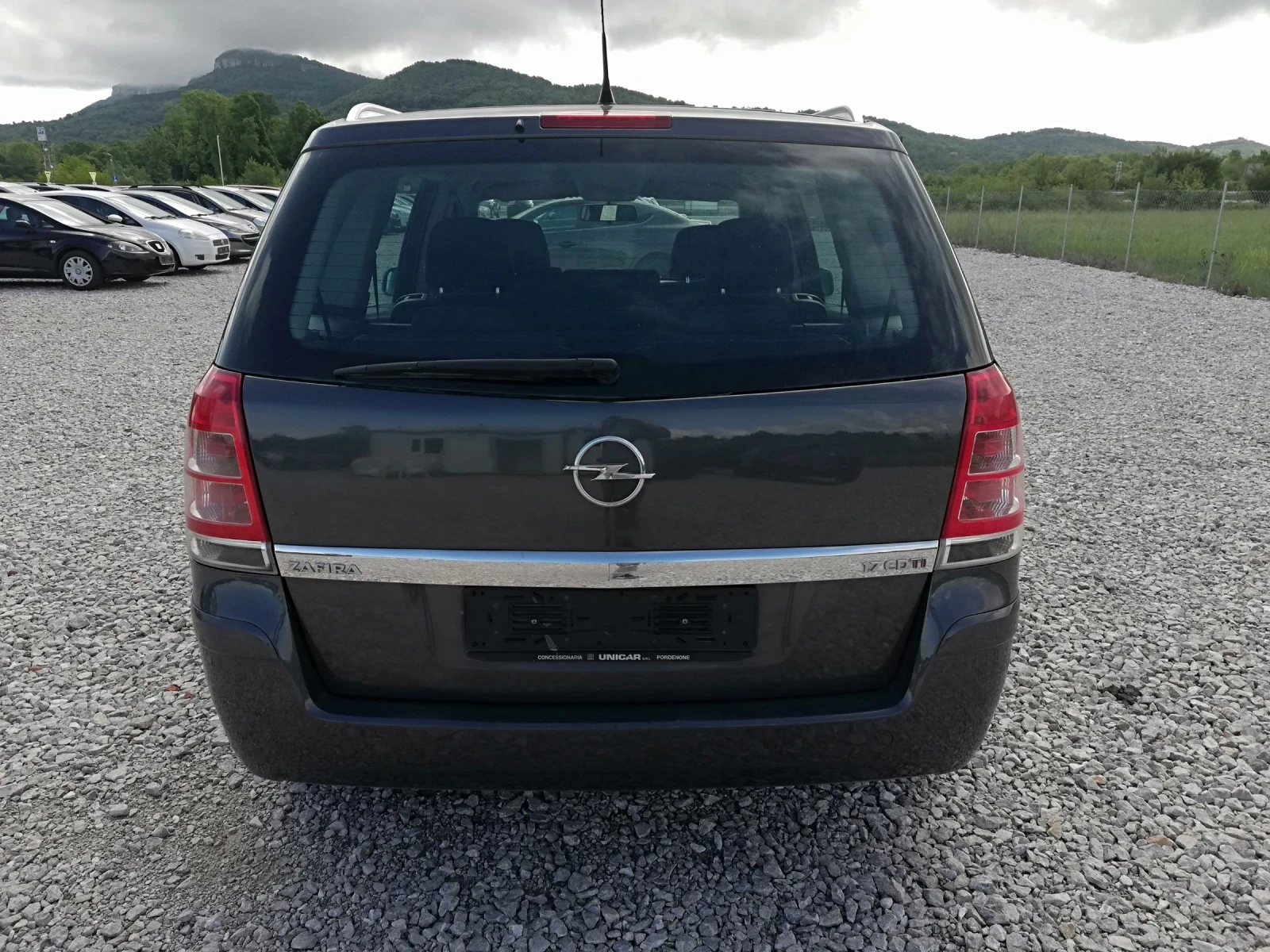 Opel Zafira 1.7cdti kli 125ks - изображение 9