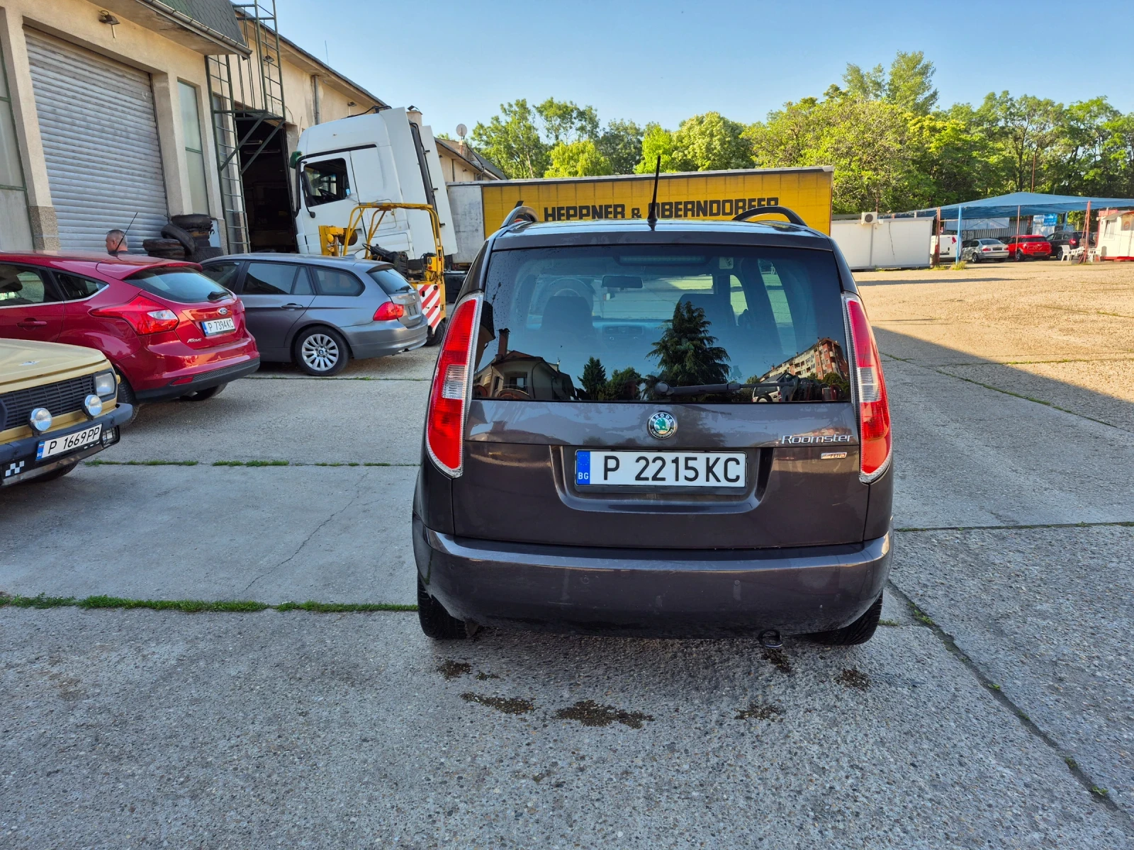 Skoda Roomster РЕГИСТИРАН , ОБСЛУЖЕН - изображение 5
