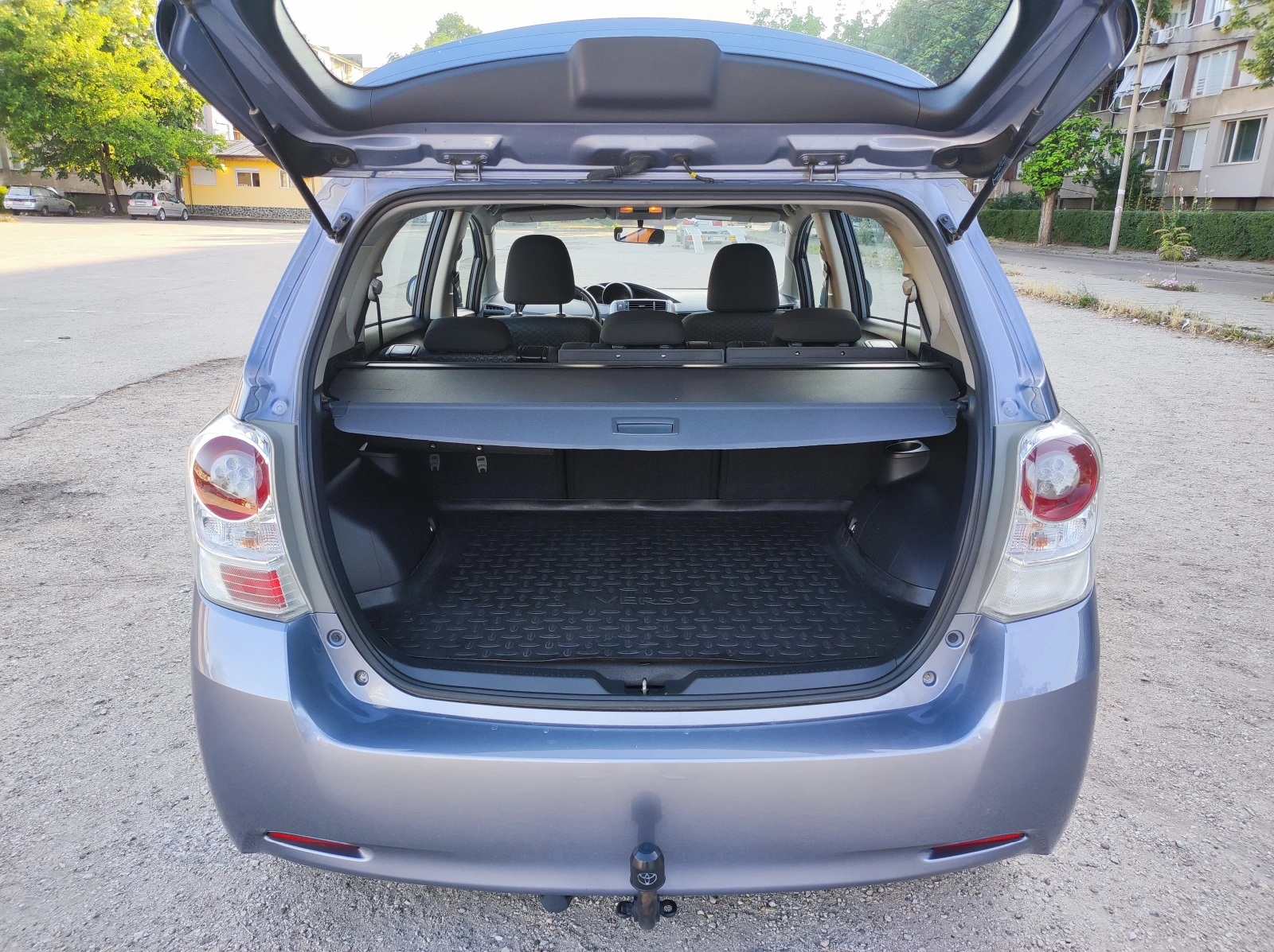 Toyota Verso 2.0D4d 126hp euro5 181000km | Mobile.bg   13