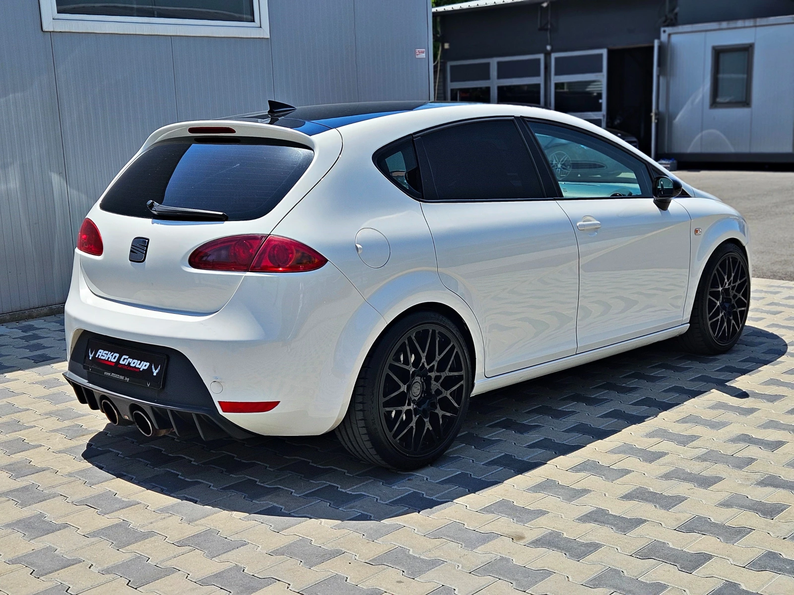 Seat Leon CUPRA/2.0T/340PS/INDIVIDUAL/TEMPOMAT/NAVI/LIZING - изображение 5