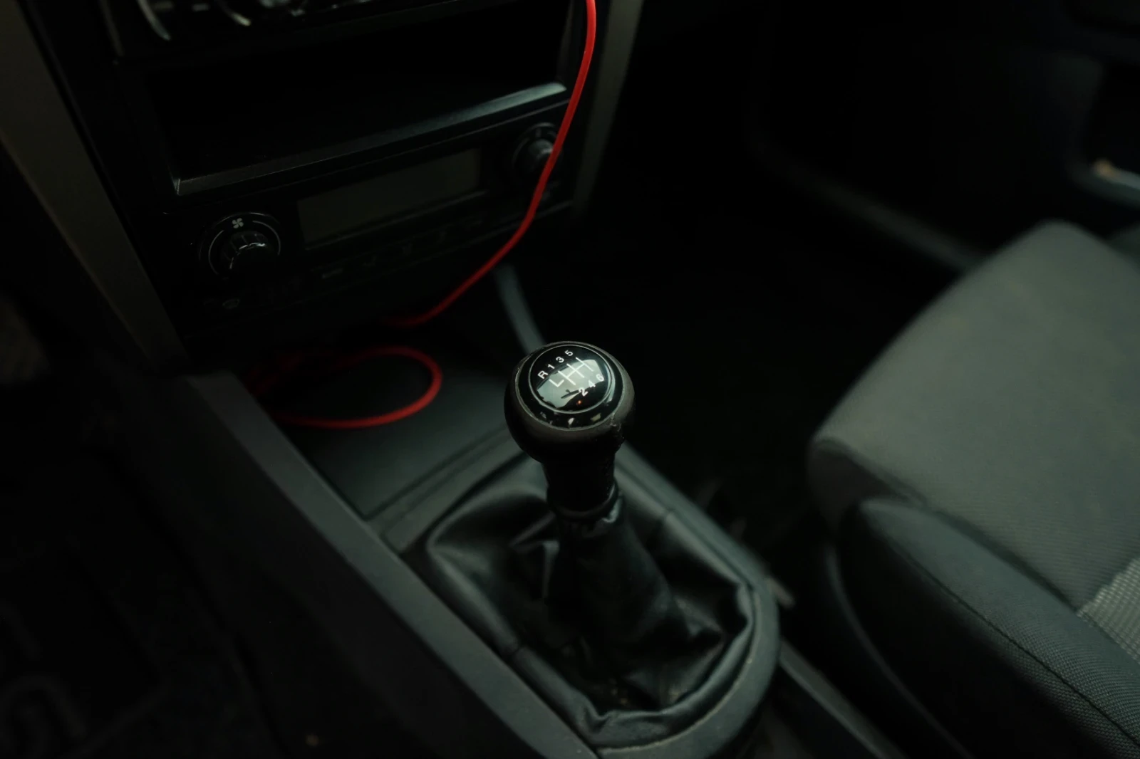 Seat Ibiza 6l 1.9TDI 131HP FR - изображение 8