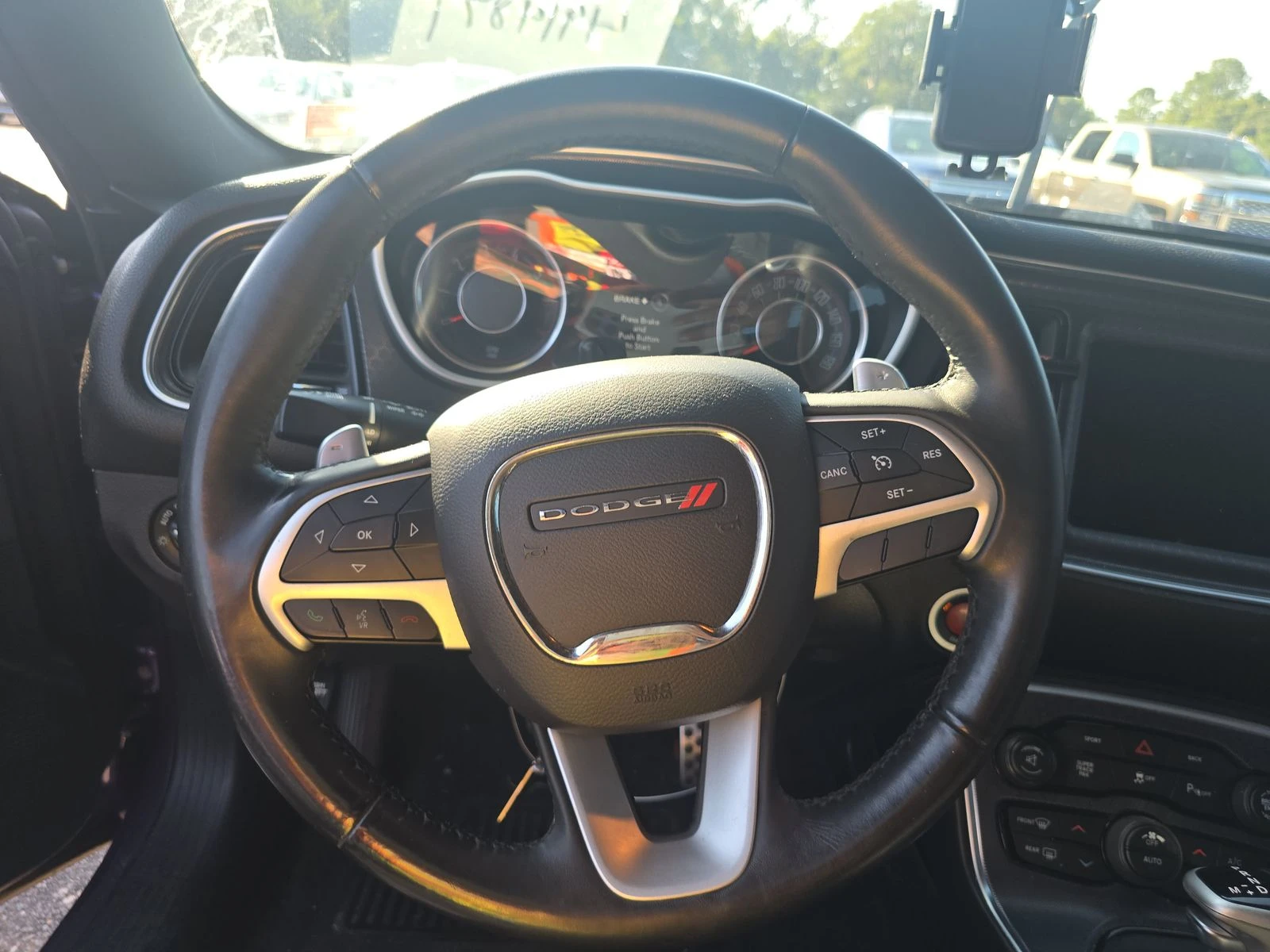 Dodge Challenger SRT 6.4 SCAT PACK/KEYLESS/KAMEPA - изображение 10