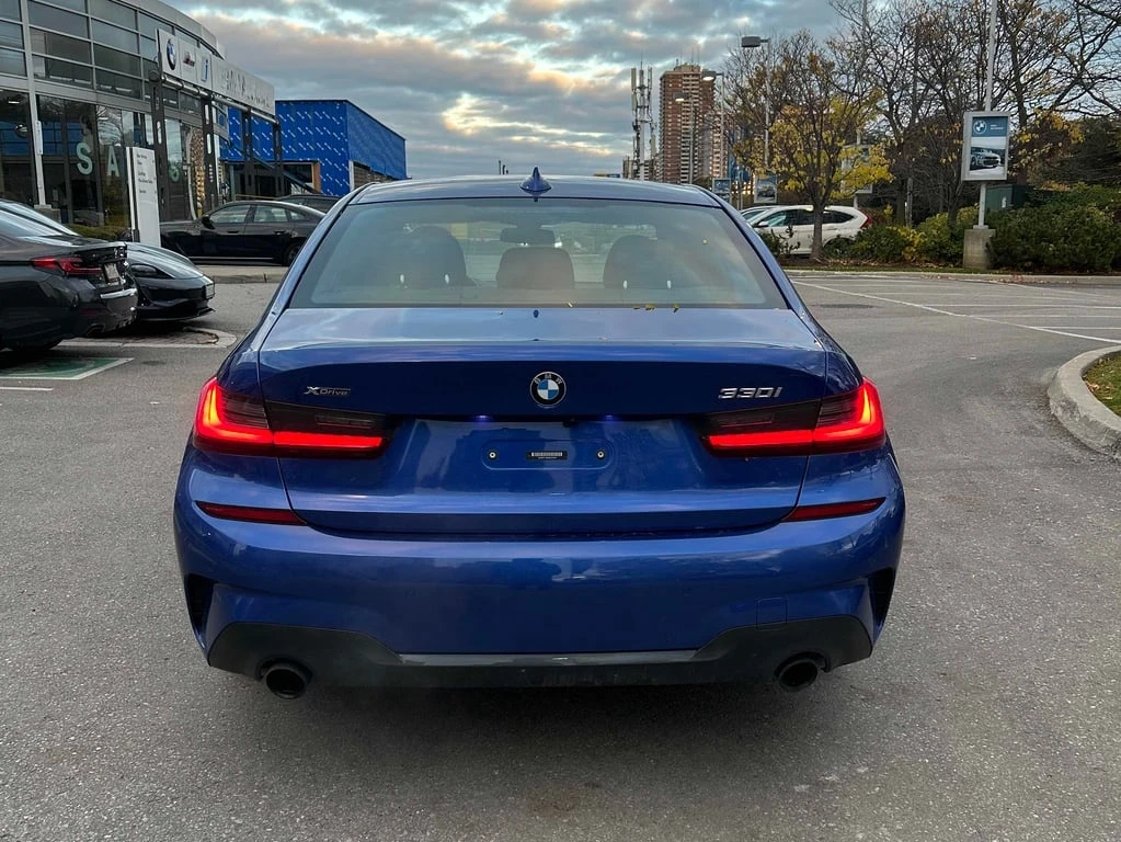 BMW 330 * 330i xDrive * CARFAX * БЕЗ ПЪРВОНАЧАЛНА ВНОСКА - изображение 4