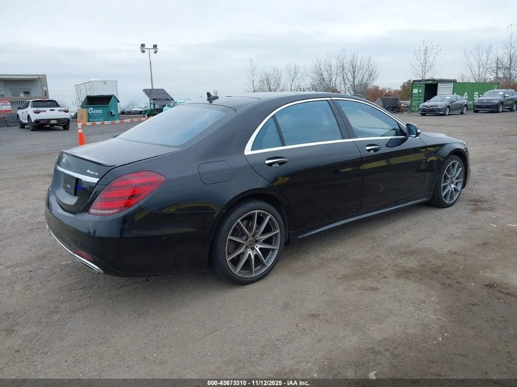 Mercedes-Benz S 560 * 4MATIC * CARFAX * БЕЗ ПЪРВОНАЧАЛНА ВНОСКА - изображение 4