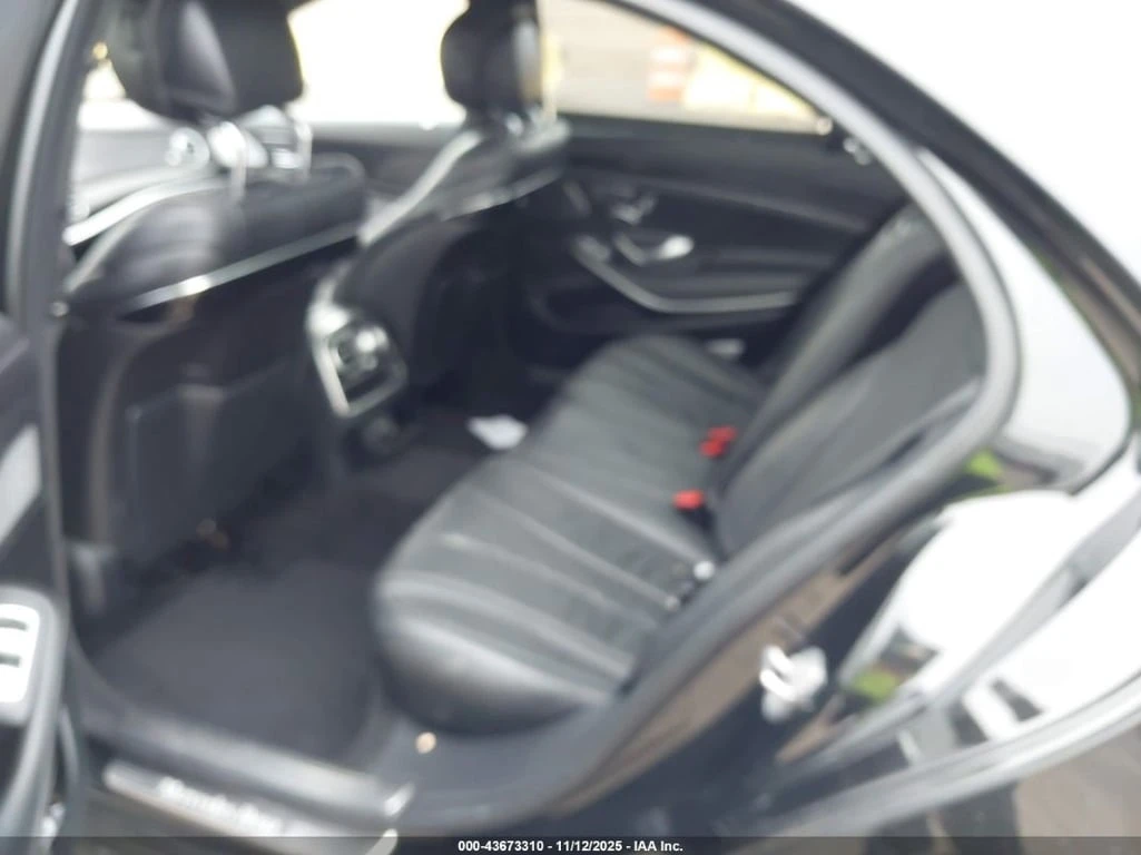 Mercedes-Benz S 560 * 4MATIC * CARFAX * БЕЗ ПЪРВОНАЧАЛНА ВНОСКА - изображение 8