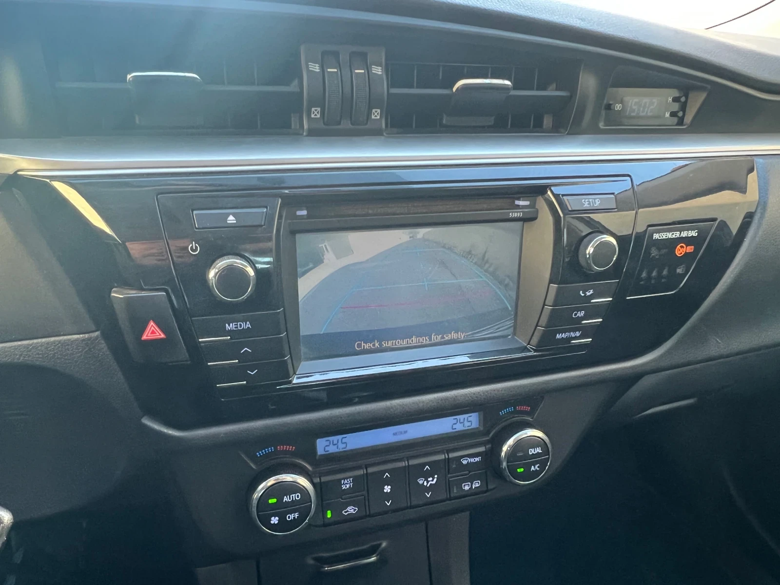 Toyota Corolla 1.6 i  | Mobile.bg � ����������� 11