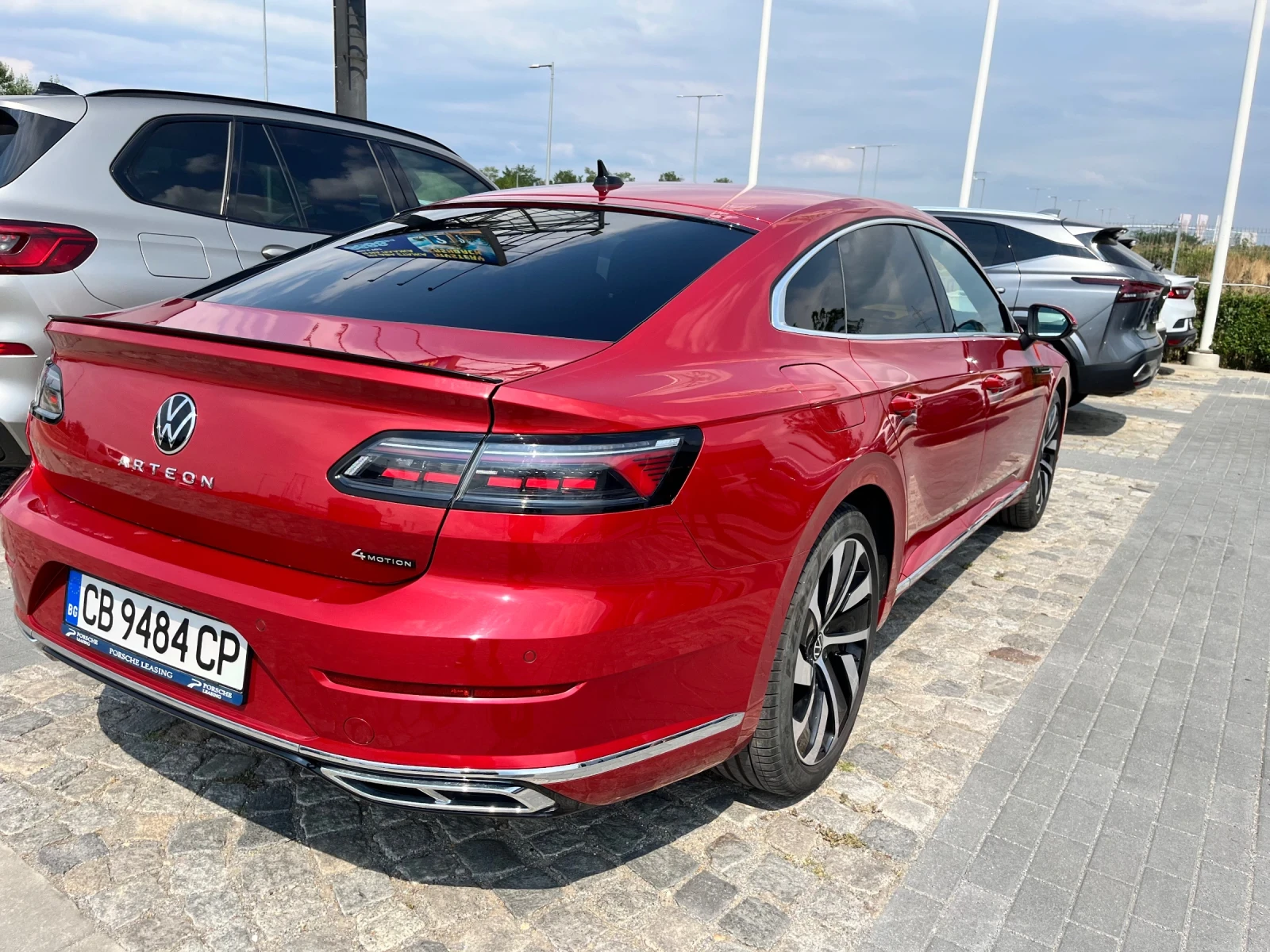 VW Arteon 2.0 TDI, 4x4, R-line, 200�.�. | Mobile.bg � ����������� 11