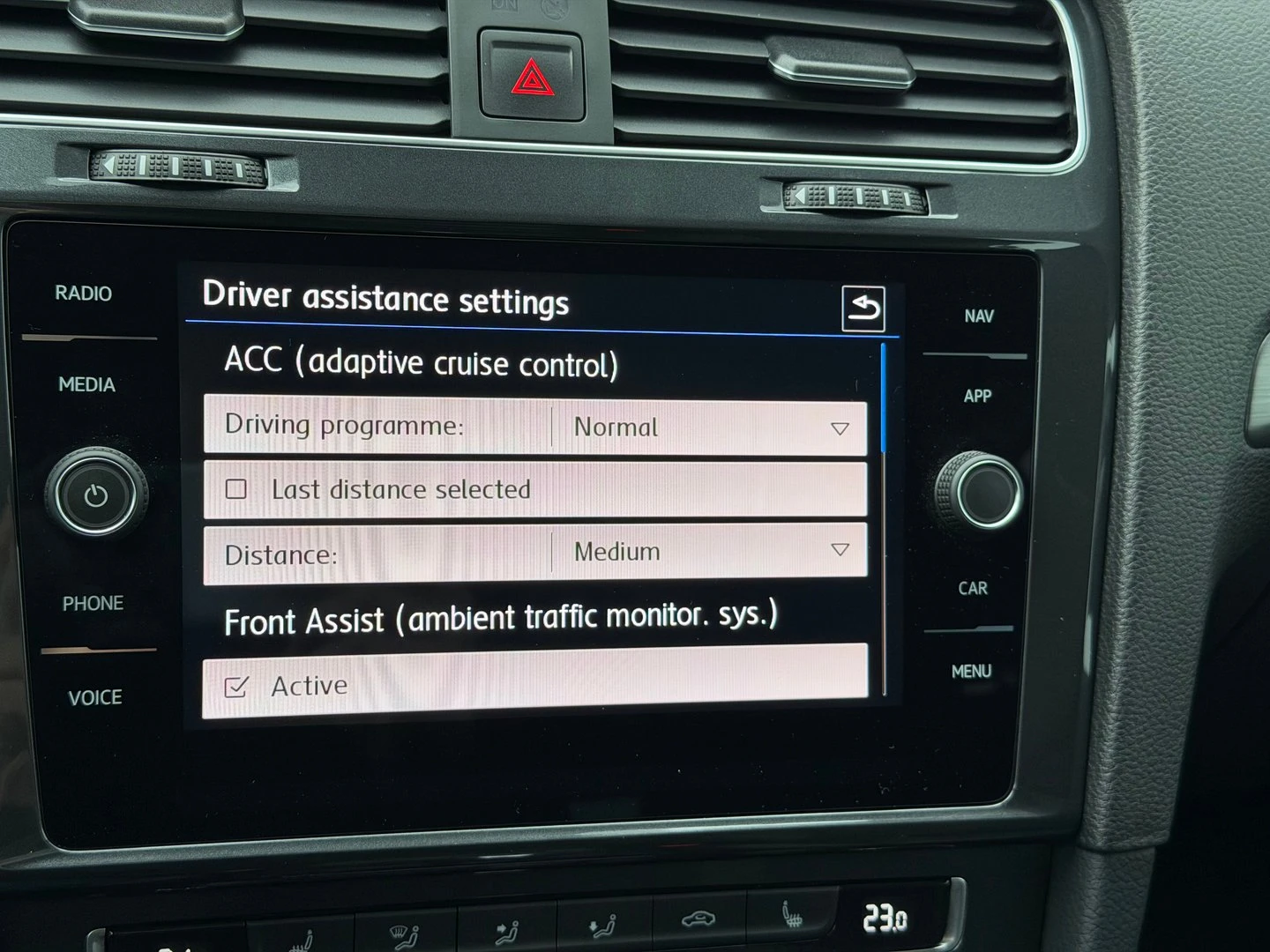 VW Golf Variant VW Golf Var Comfortline 1.5TGIBlueMotionDSG - изображение 9