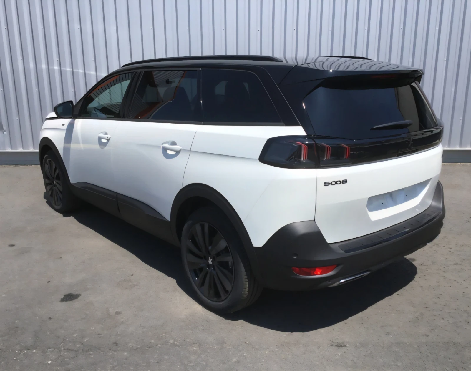 Peugeot 5008 GT - изображение 2