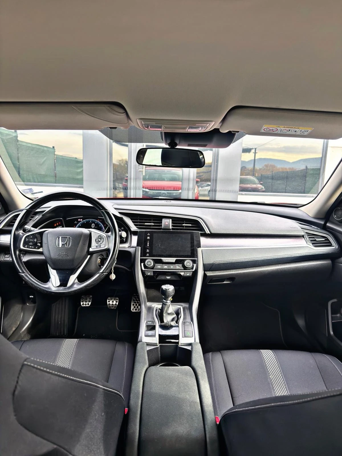 Honda Civic 1.5TURBO - изображение 7