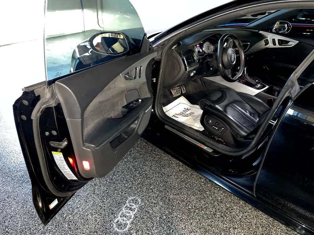 Audi S7 4.0T quattro * AвтоКредит* (ЦЕНА ДО БГ) - изображение 9