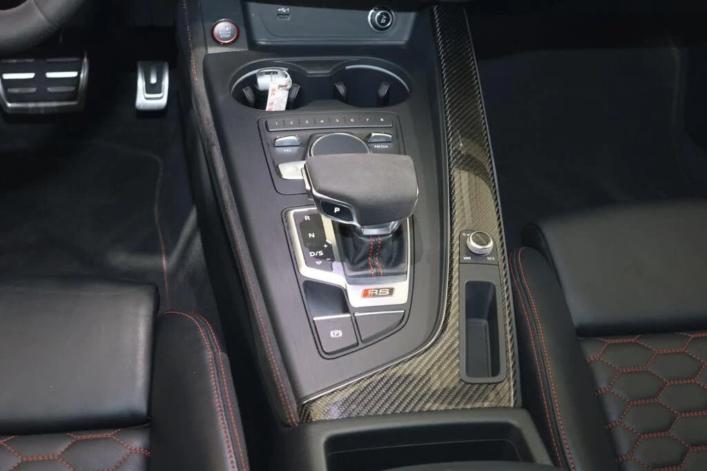 Audi Rs5 quattro* Sportback* АвтоКредит* (ЦЕНА ДО БГ) - изображение 9