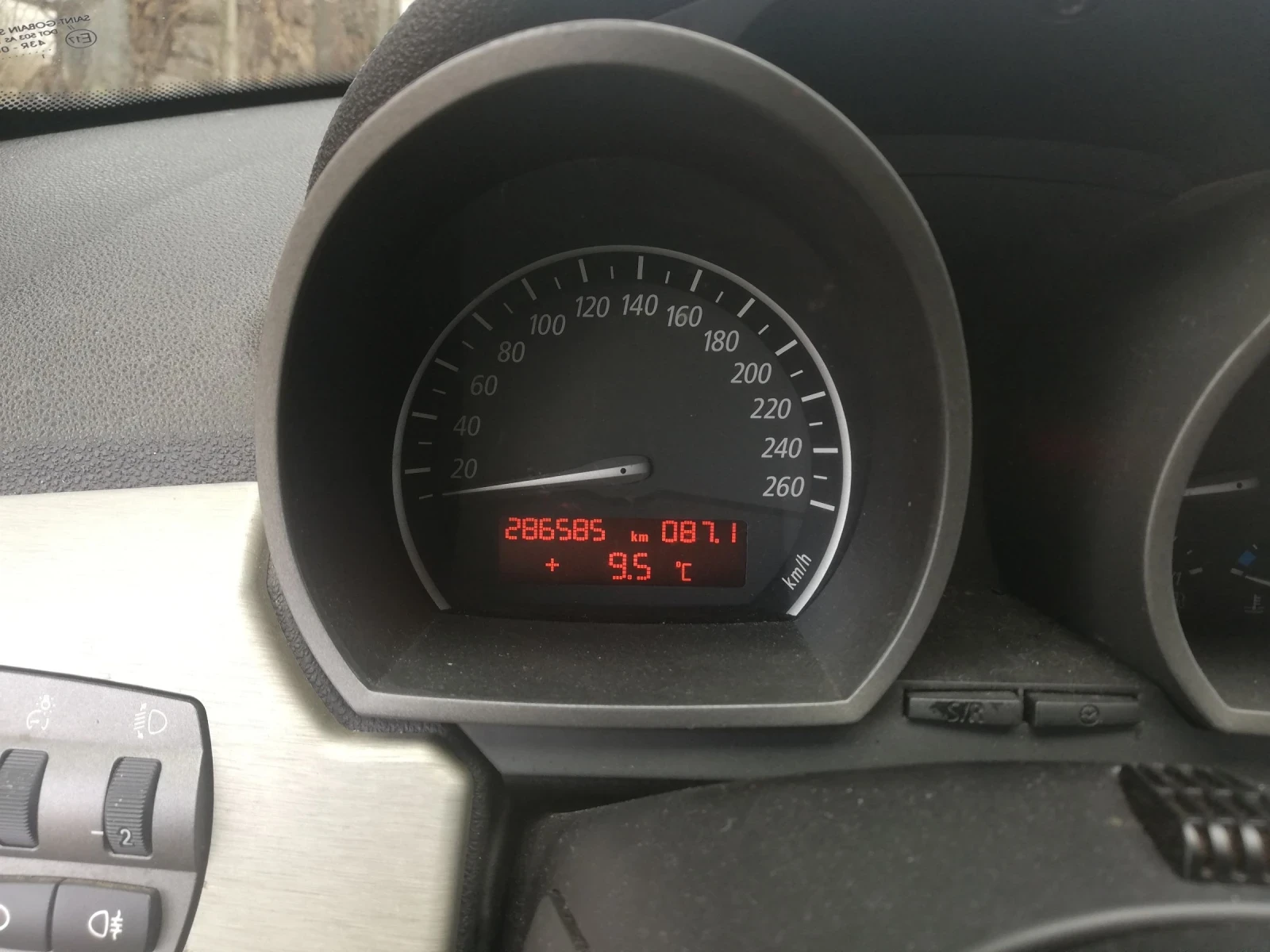 BMW Z4 Е85, снимка 12 - Автомобили и джипове - 53736716