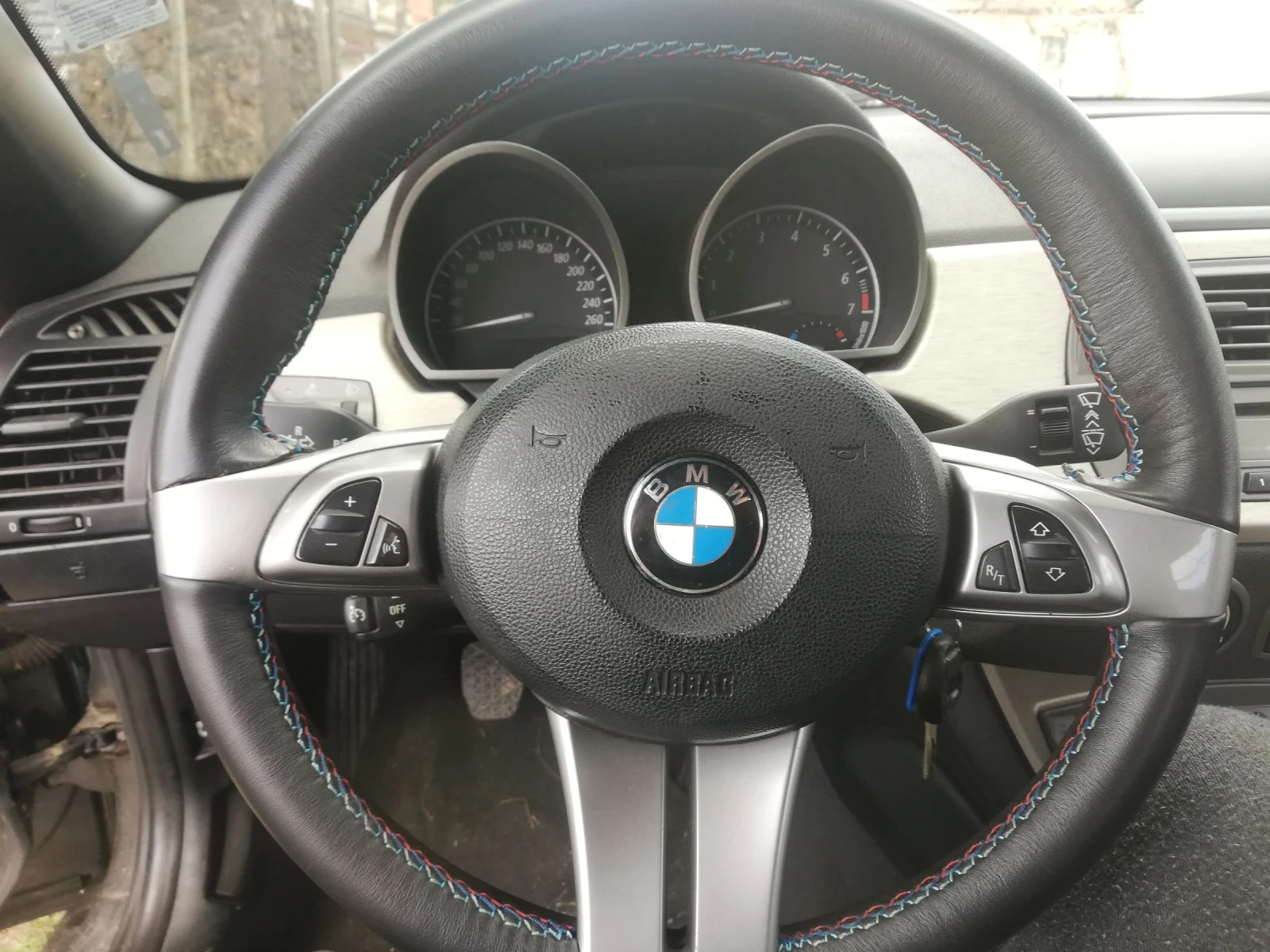 BMW Z4 Е85, снимка 7 - Автомобили и джипове - 53736716