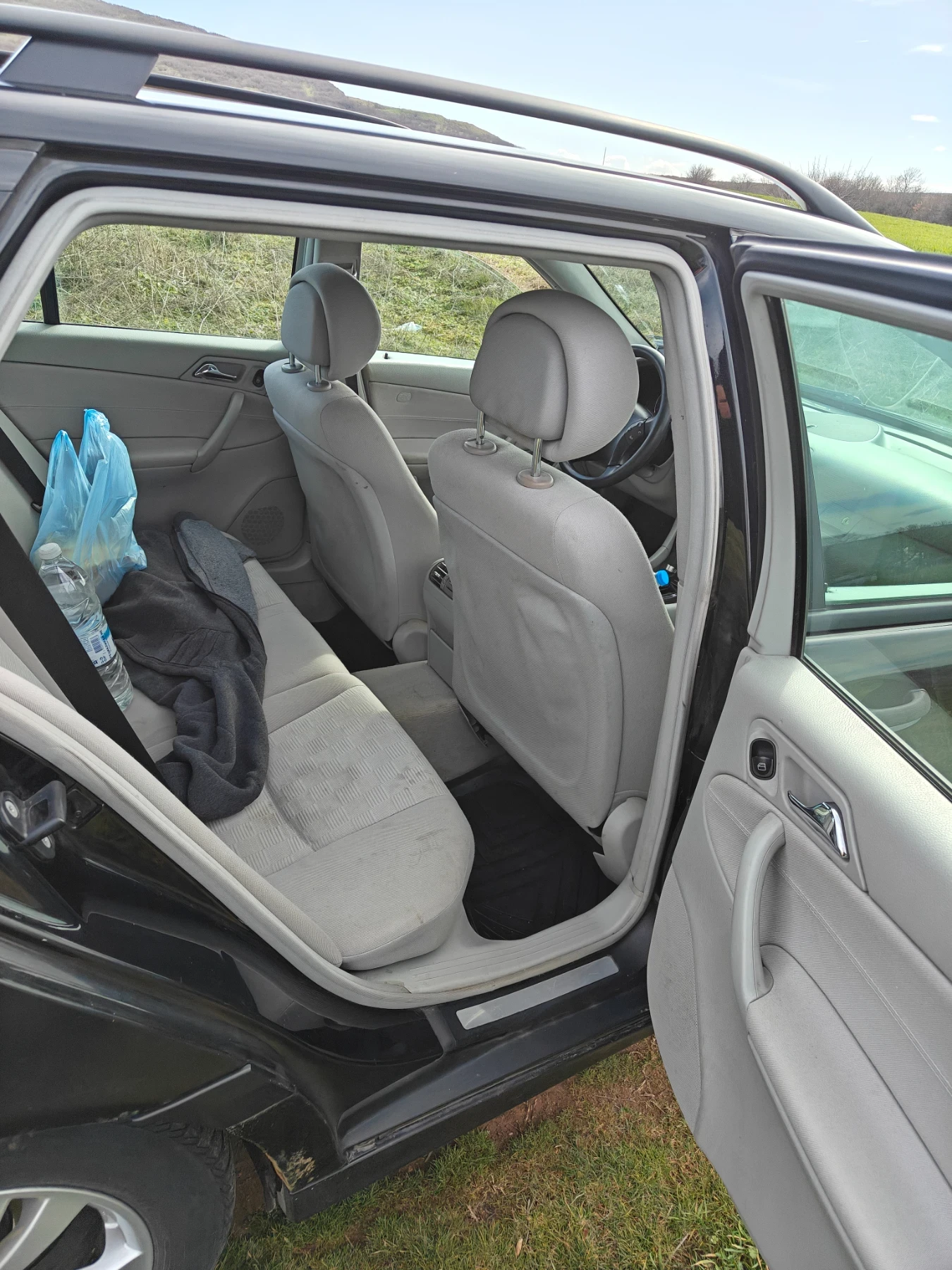 Mercedes-Benz C 220 C200, снимка 6 - Автомобили и джипове - 53786155