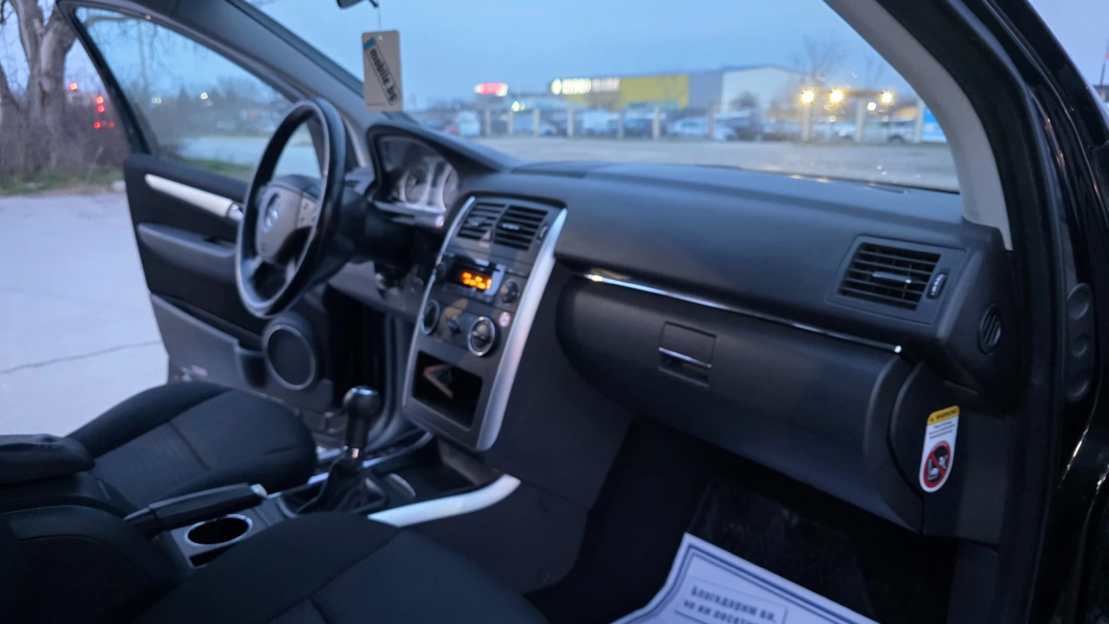 Mercedes-Benz B 150 БЕЗУПРЕЧНА , снимка 10 - Автомобили и джипове - 54416983