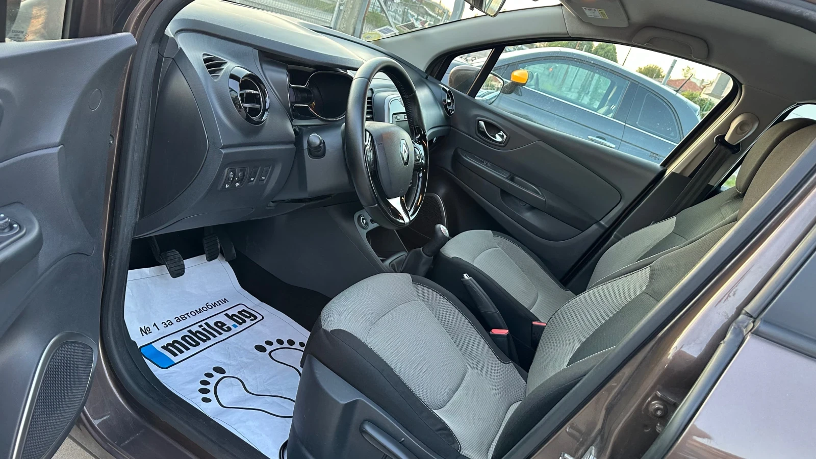Renault Captur 1.5dci 90к. Нави! Клима! Start/stop! Keyless! , снимка 10 - Автомобили и джипове - 54429991