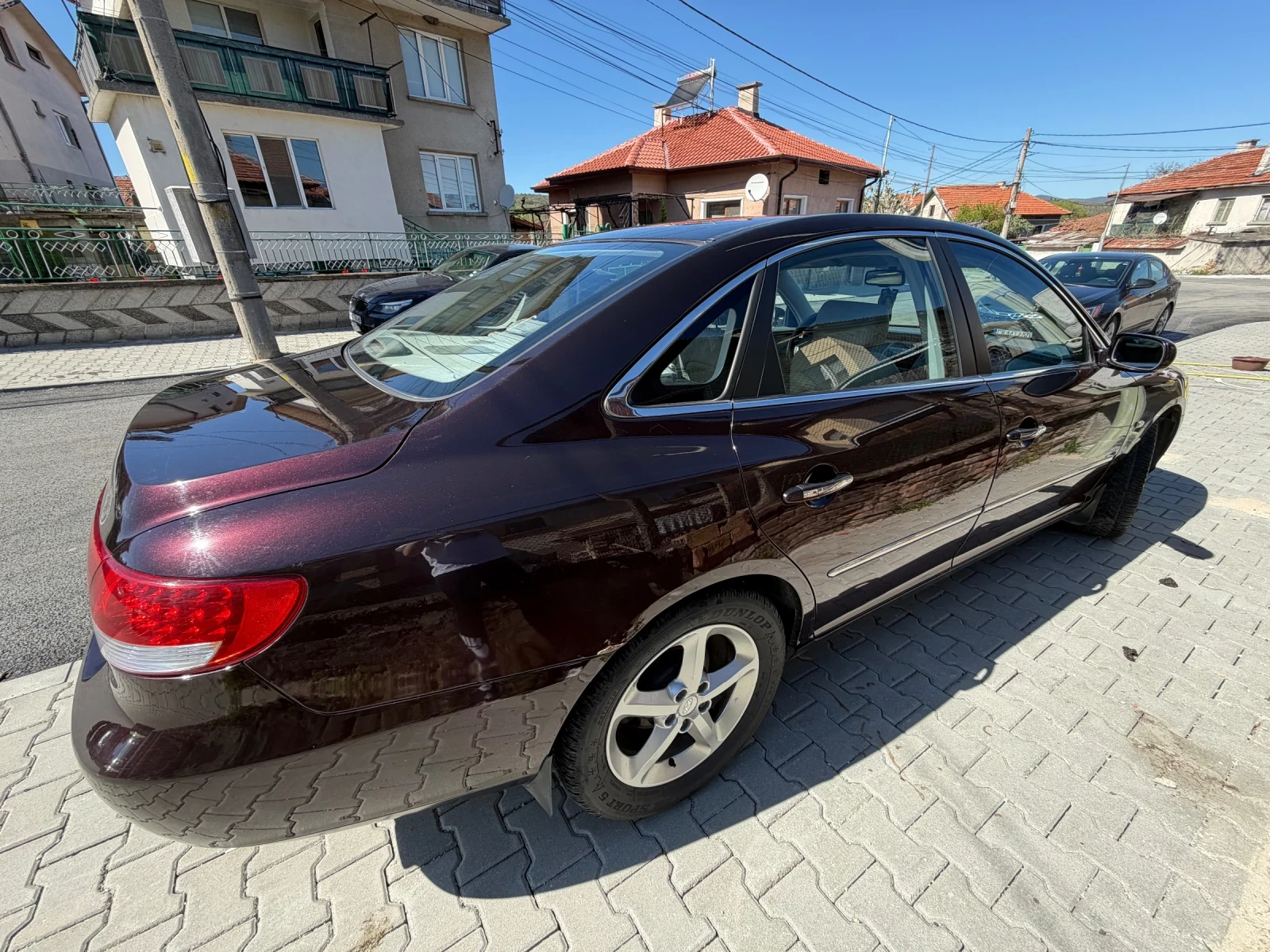 Hyundai Grandeur 3.3 V6 Газ, снимка 4 - Автомобили и джипове - 54494314