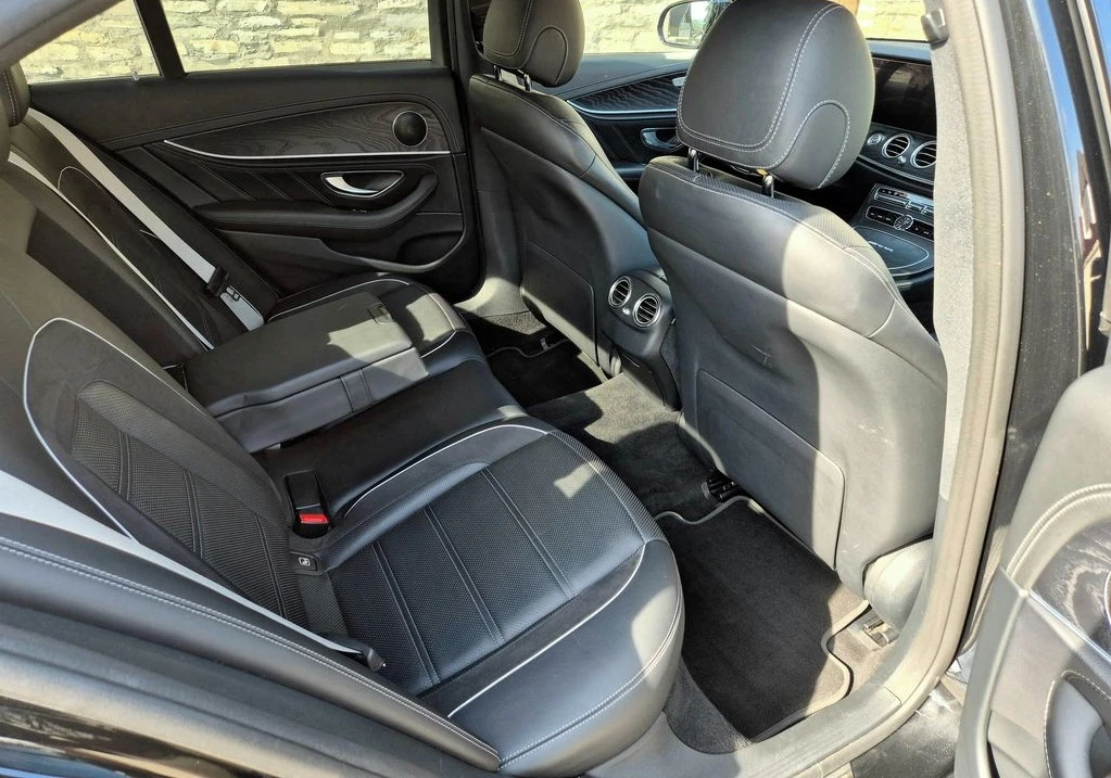 Mercedes-Benz E 63 AMG S 4Matic+ , снимка 7 - Автомобили и джипове - 54734776